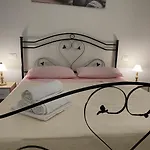 Voli Club Bed and Breakfast 4*